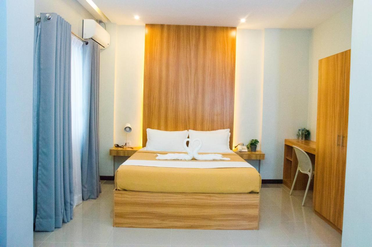 Elti Suites By Bluebookers Анхелес Экстерьер фото